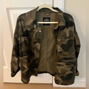 Oversized Camo Green Jacket - Size XS